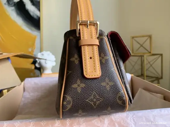 Official oldcobbler LOUIS VINTAGE VUITTON bag-30*11*13CM 0627